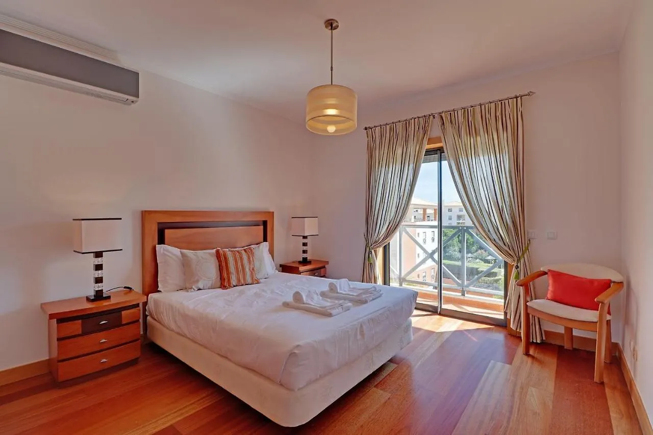 Albufeira Modern With Pool By Homing Apartment Portugal